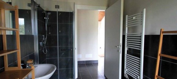 500m² Commercial property in Castiglione della Pescaia, Italy No. 210900 11