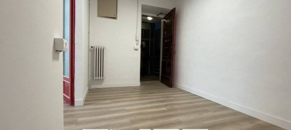 60m² Office in Ancona, Italy No. 10880 10