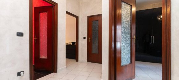 3-salle Appartement à Druento, Italy No. 74190 23