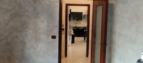 3-salle Appartement à Druento, Italy No. 74190 7