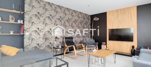 3 bedrooms House in Roncq, France No. 357685 3