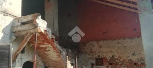 5 غرف نوم منزل في Montalenghe, Italy رقم 56150 5