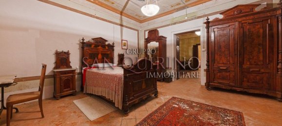 21 room Villa in Correggio, Italy No. 275351 8