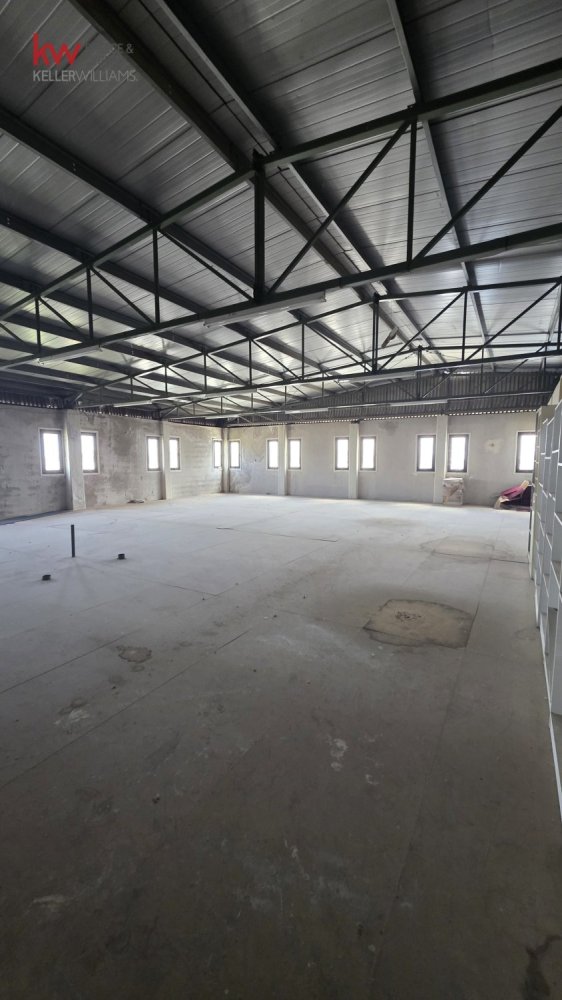 1500m² usine à vendre à Strovolos, Nicosia, Cyprus № 176126