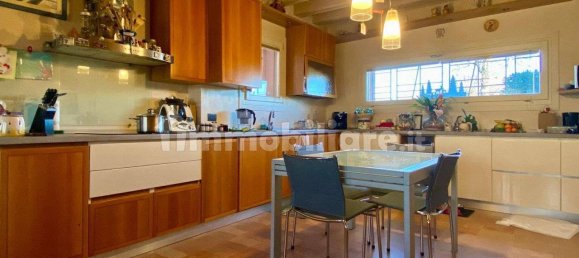 3 bedrooms House in Vicenza, Italy No. 223791 10