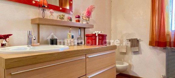 3 bedrooms House in Vicenza, Italy No. 223791 25