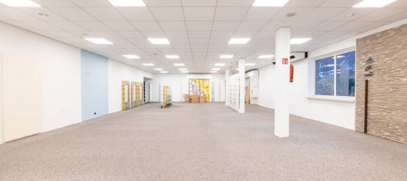 12-salle Propriété commerciale à Cuxhaven, Germany No. 197043 4