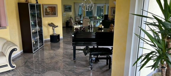 4 bedrooms Building in Baden-Wurttemberg, Germany No. 14078 30