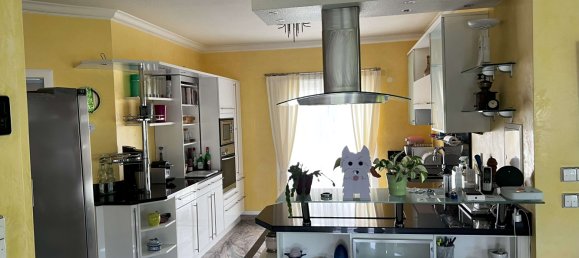 4 bedrooms Building in Baden-Wurttemberg, Germany No. 14078 24