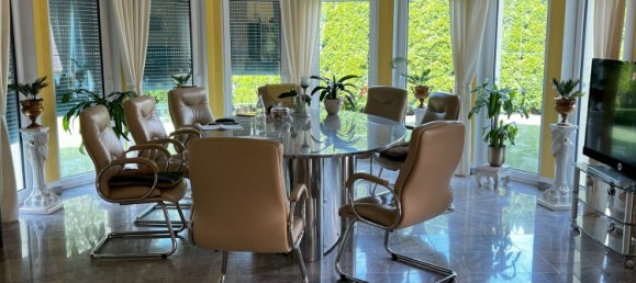 4 bedrooms Building in Baden-Wurttemberg, Germany No. 14078 37