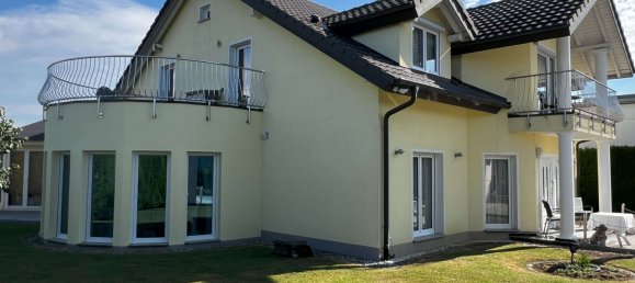 4 bedrooms Building in Baden-Wurttemberg, Germany No. 14078 6