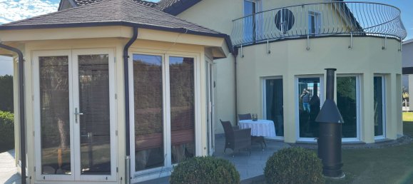 4 bedrooms Building in Baden-Wurttemberg, Germany No. 14078 7