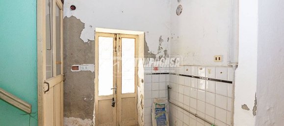 2 Schlafzimmer Haus in Corno Giovine, Italy, Nr. 355076 6