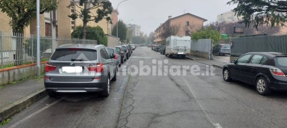 Garage à Pioltello, Italy 11m² No. 83545 4