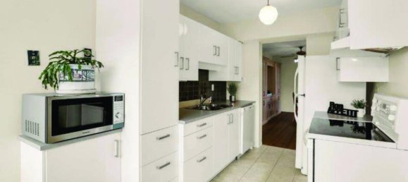 2 bedrooms Condo in Grimsby, Canada No. 860 11