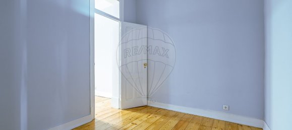 2 bedrooms Apartment in Lisbon, Portugal No. 150027 6