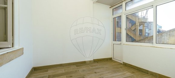 2 bedrooms Apartment in Lisbon, Portugal No. 150027 17