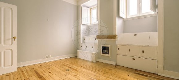 2 bedrooms Apartment in Lisbon, Portugal No. 150027 4