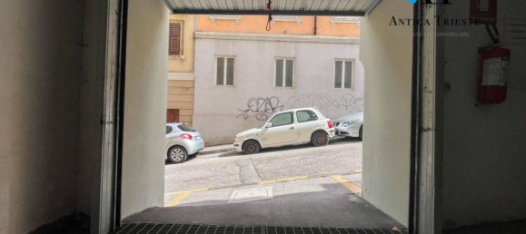 Estacionamiento en Trieste, Italy 21 m² No. 292807 16