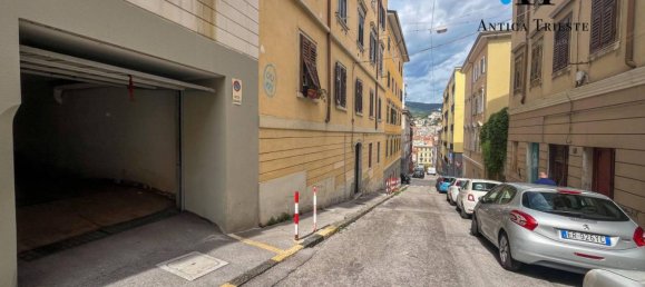 Estacionamiento en Trieste, Italy 21 m² No. 292807 12