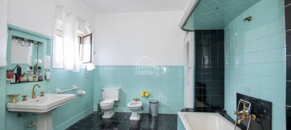 Villa de 10 dormitorios en Mahon, Spain No. 1046 12