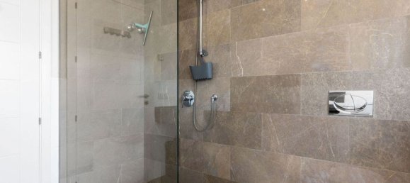 Дом с 4 спальнями в Марбелья, Испания № 129884 36