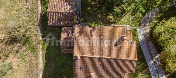 Дом с 4 спальнями в Уццано, Италия № 351016 16