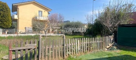 Terreno en Gradara, Italy 368 m² No. 14955 5