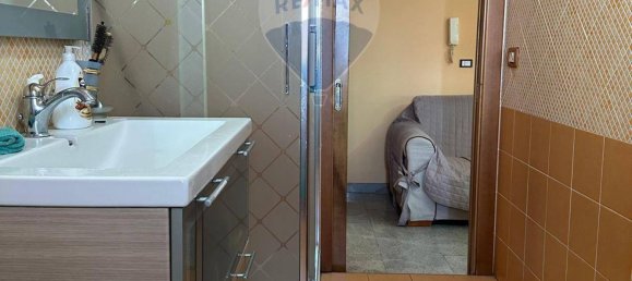 Квартира с 5 спальнями в Бронте, Италия № 127401 7