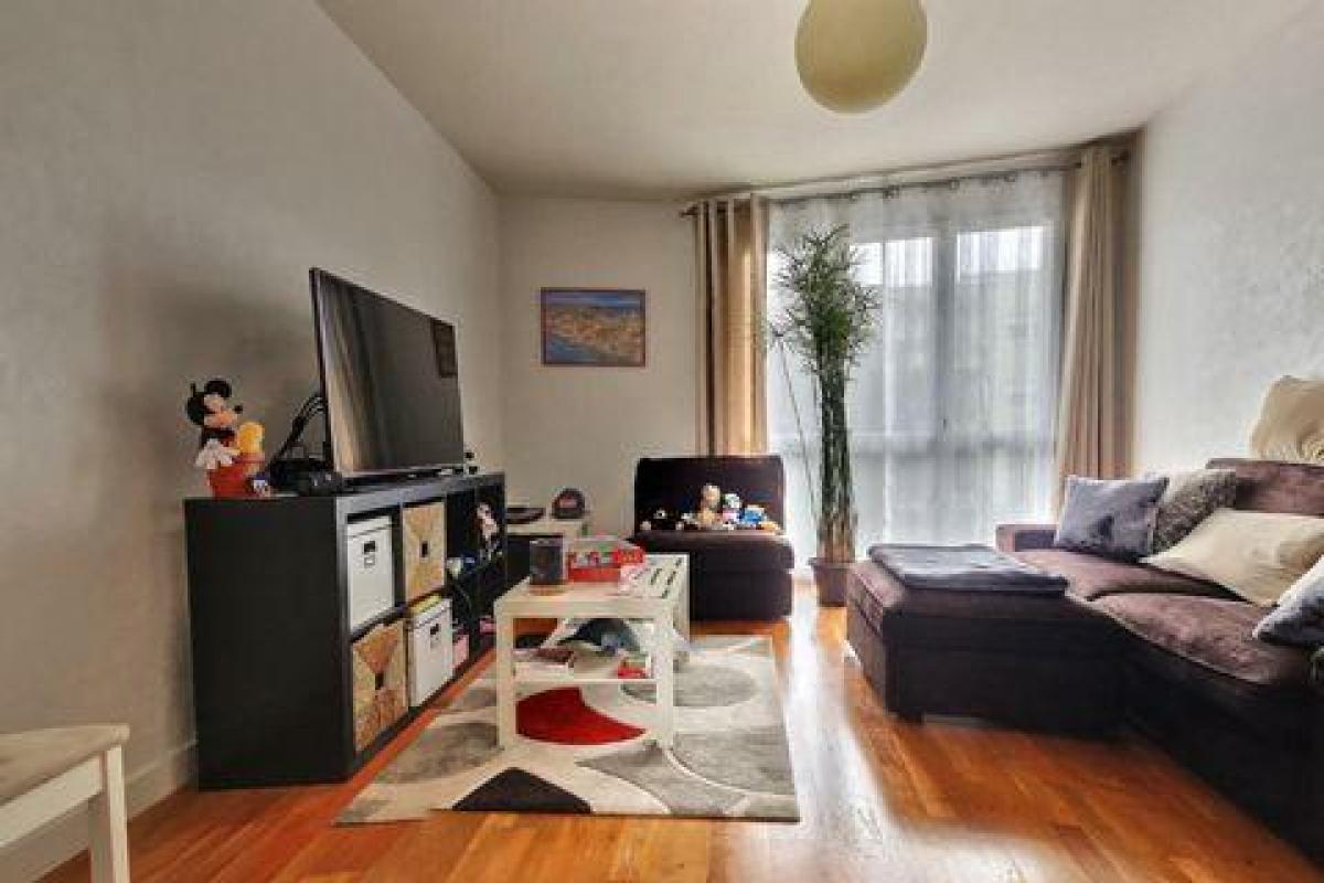 Apartamento de 2 dormitorios en Nantes, France No. 24448