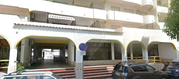 Отель, гостиница 115м² в Монте Горду, Португалия № 65705 2