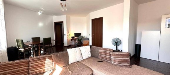 1 bedroom Apartment in Mozzo, Italy No. 354301 10