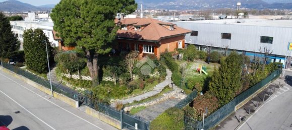 1 bedroom Apartment in Mozzo, Italy No. 354301 28