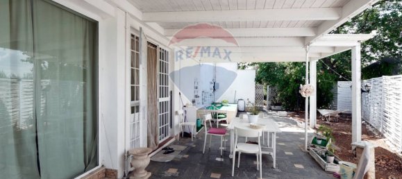 5-salle Villa à Valenzano, Italy No. 270409 3