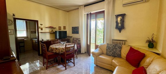 Квартира с 4 комнатами в Кастельфьорентино, Италия № 298803 3