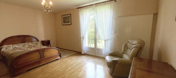 4 bedrooms Villa in Mainvilliers, France No. 58863 5