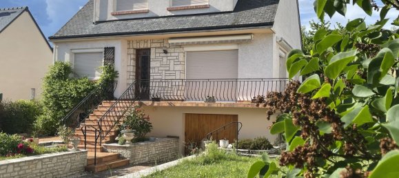 4 bedrooms Villa in Mainvilliers, France No. 58863 9