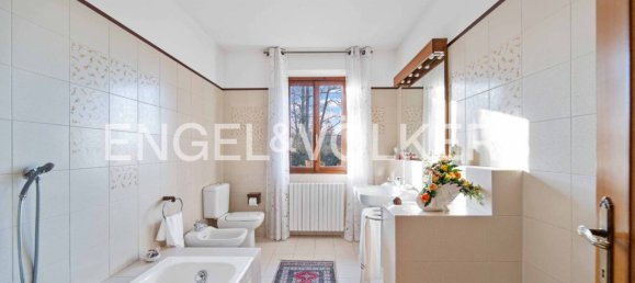 3 bedrooms Villa in Azzate, Italy No. 103445 15