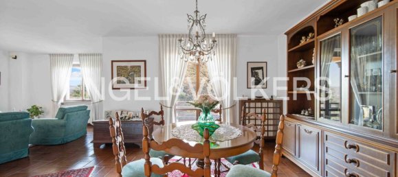 3 bedrooms Villa in Azzate, Italy No. 103445 6