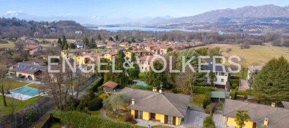 3 bedrooms Villa in Azzate, Italy No. 103445 34