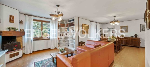 3 bedrooms Villa in Azzate, Italy No. 103445 24