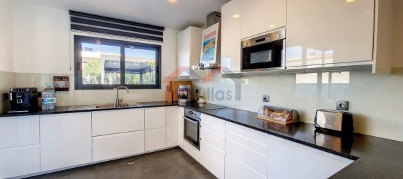 Дом с 4 спальнями в Албуфейра, Португалия № 109220 10