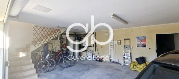 4 Schlafzimmer Villa in Montaud, France, Nr. 298251 11