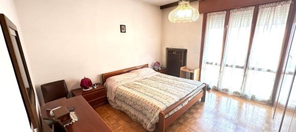 4 rooms Apartment in Villafranca Padovana, Italy No. 172005 6