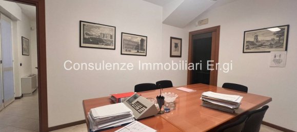 4-salle Bureau à Garbagnate Milanese, Italy No. 209881 20