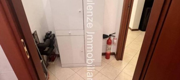 4-salle Bureau à Garbagnate Milanese, Italy No. 209881 37