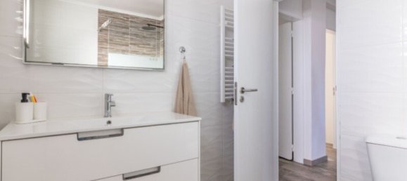 3 bedrooms Villa in Faro, Portugal No. 76493 17