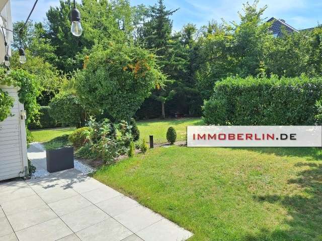 4غرفة شقة في Zehlendorf, Germany رقم 221246