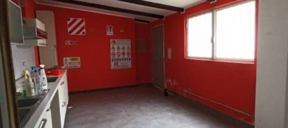 192m² Commercial property in Turin, Italy No. 306774 14