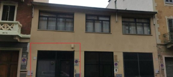 192m² Commercial property in Turin, Italy No. 306774 2